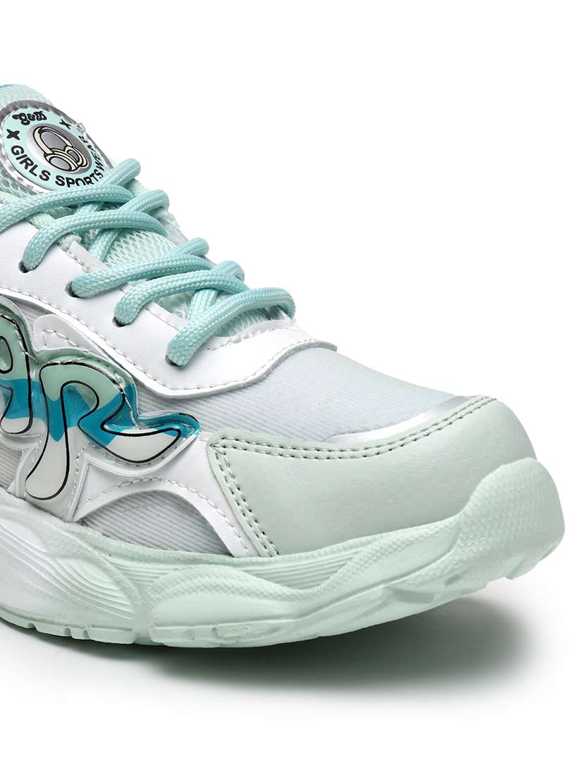 kids lace up sports shoe - 22271352 -  Standard Image - 4