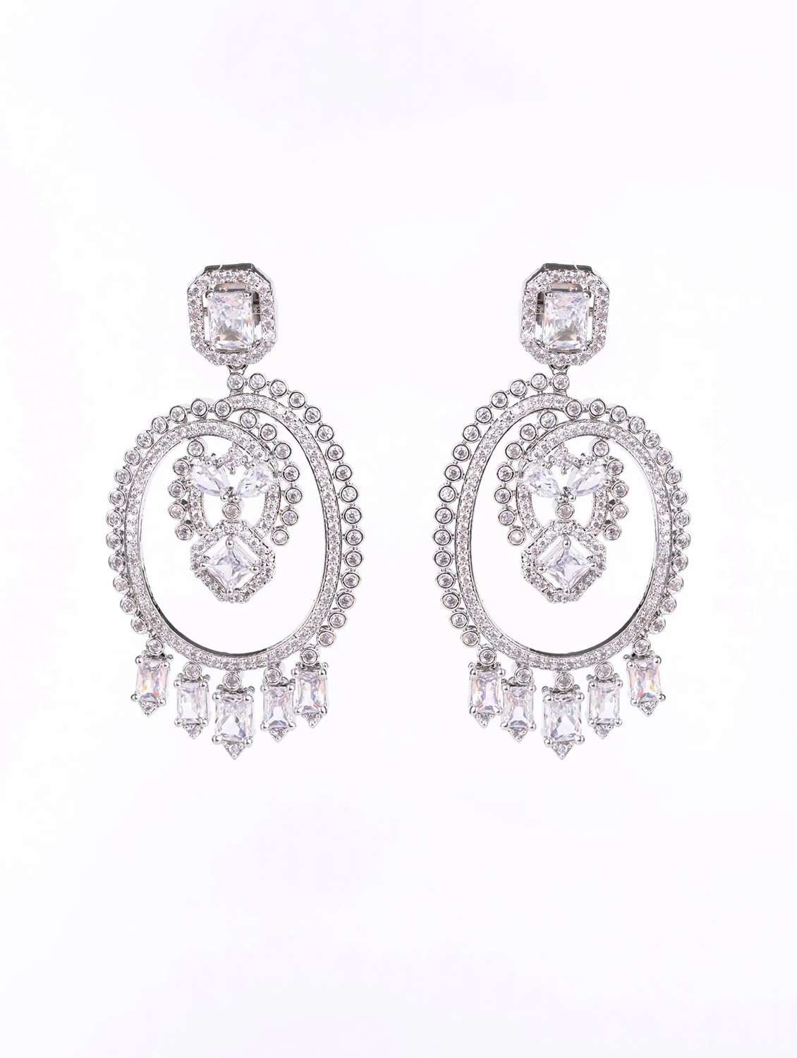 women brass drop earring - 22271837 -  Standard Image - 1