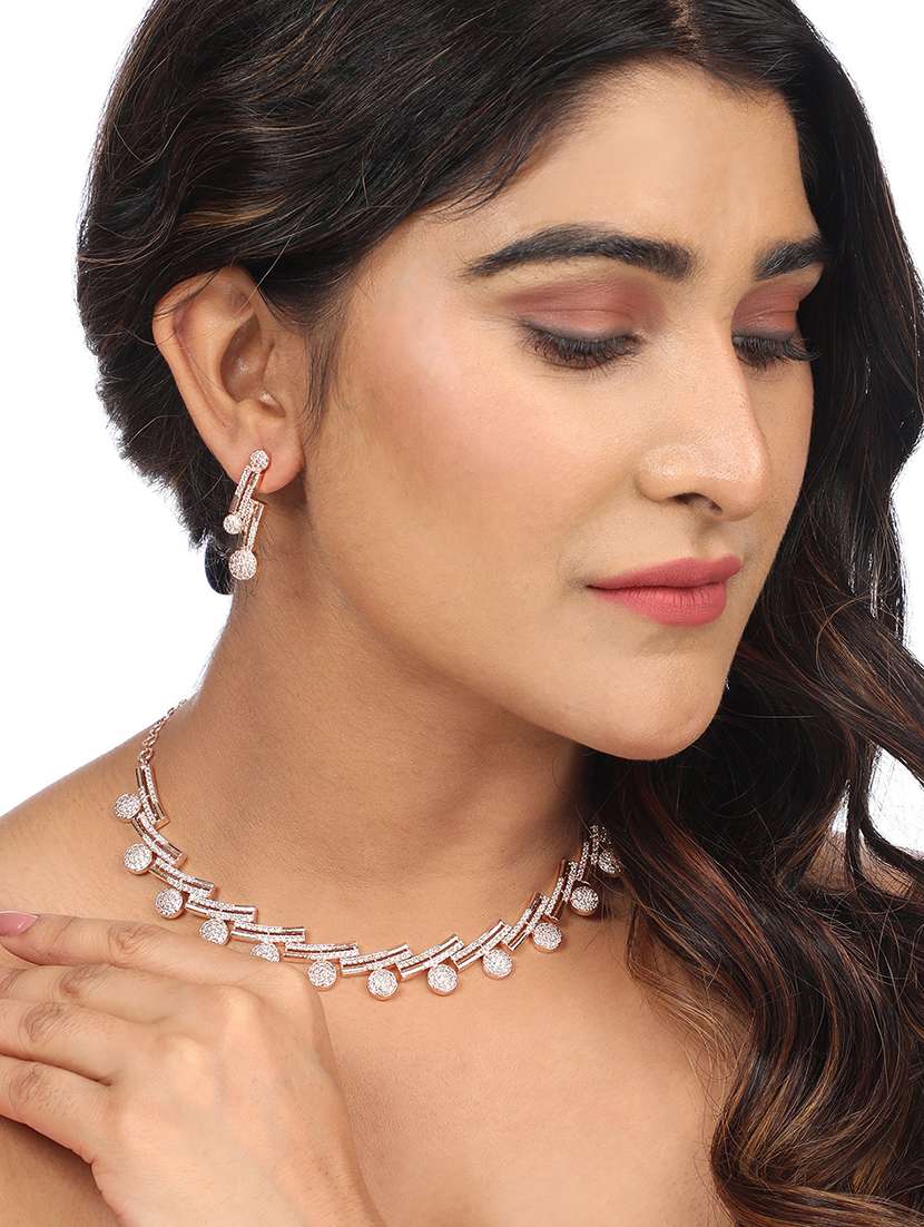 women diamonds studded necklace set - 22271848 -  Standard Image - 1