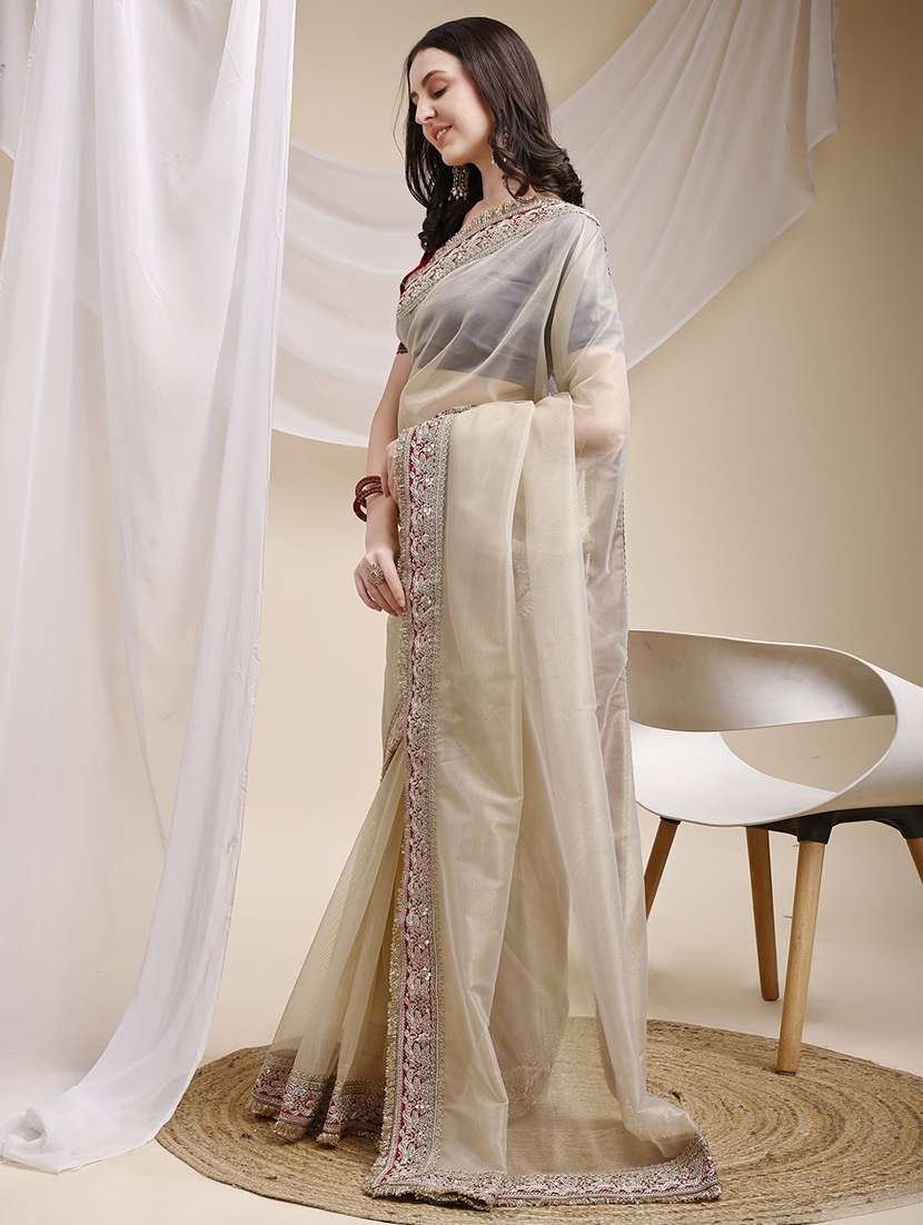 women solid with bordered saree with blouse - 22271937 -  Standard Image - 4