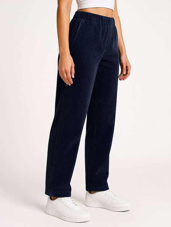 women solid mid rise straight trouser - 22272456 -  Standard Image - 1