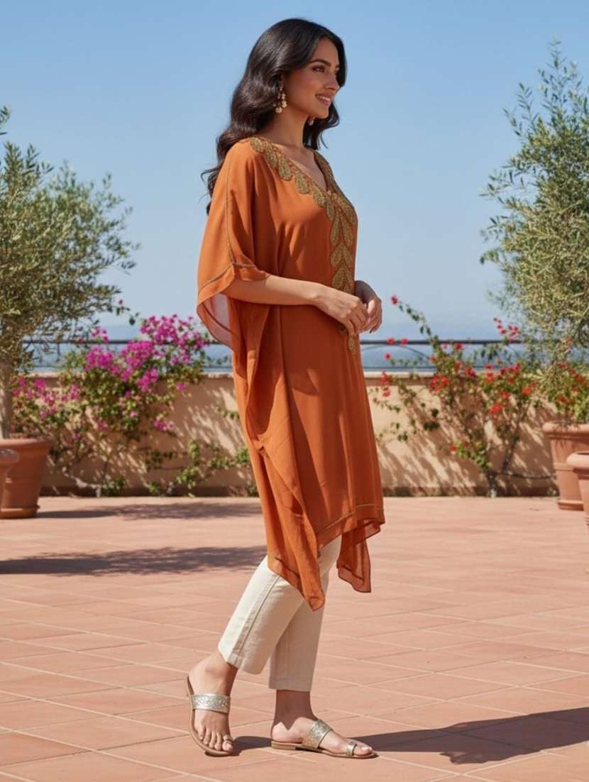 women embroidered kimono sleeve kaftan kurta - 22272569 -  Standard Image - 1