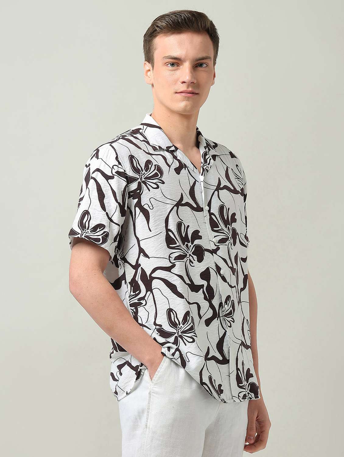 men printed short sleeve regular fit casual shirt - 22272874 -  Standard Image - 1