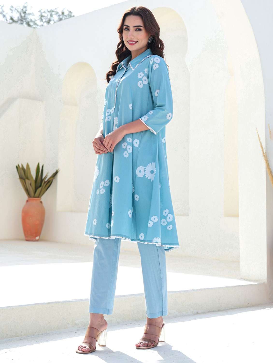 women floral three quarter sleeve kurta pant set - 22273597 -  Standard Image - 1