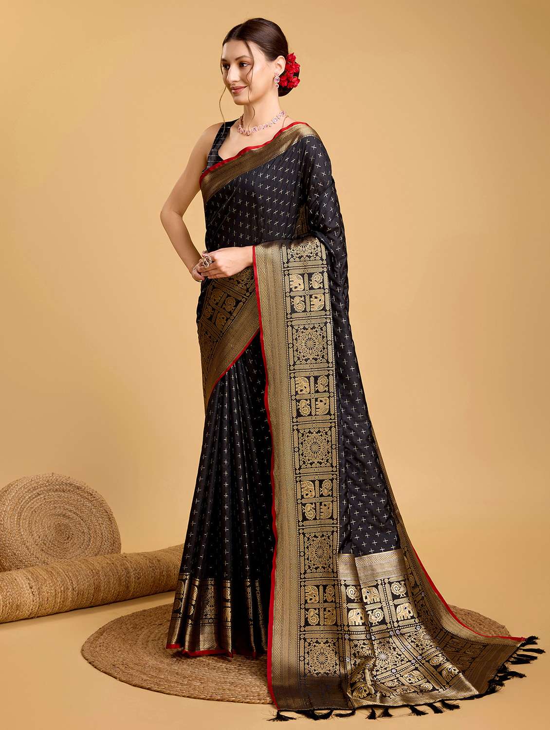 women self design banarasi saree with blouse - 22274023 -  Standard Image - 4