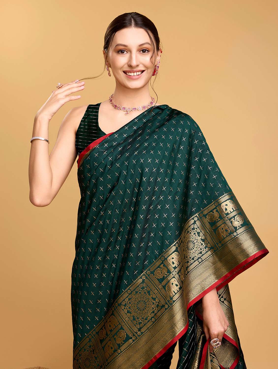 women self design banarasi saree with blouse - 22274024 -  Standard Image - 1