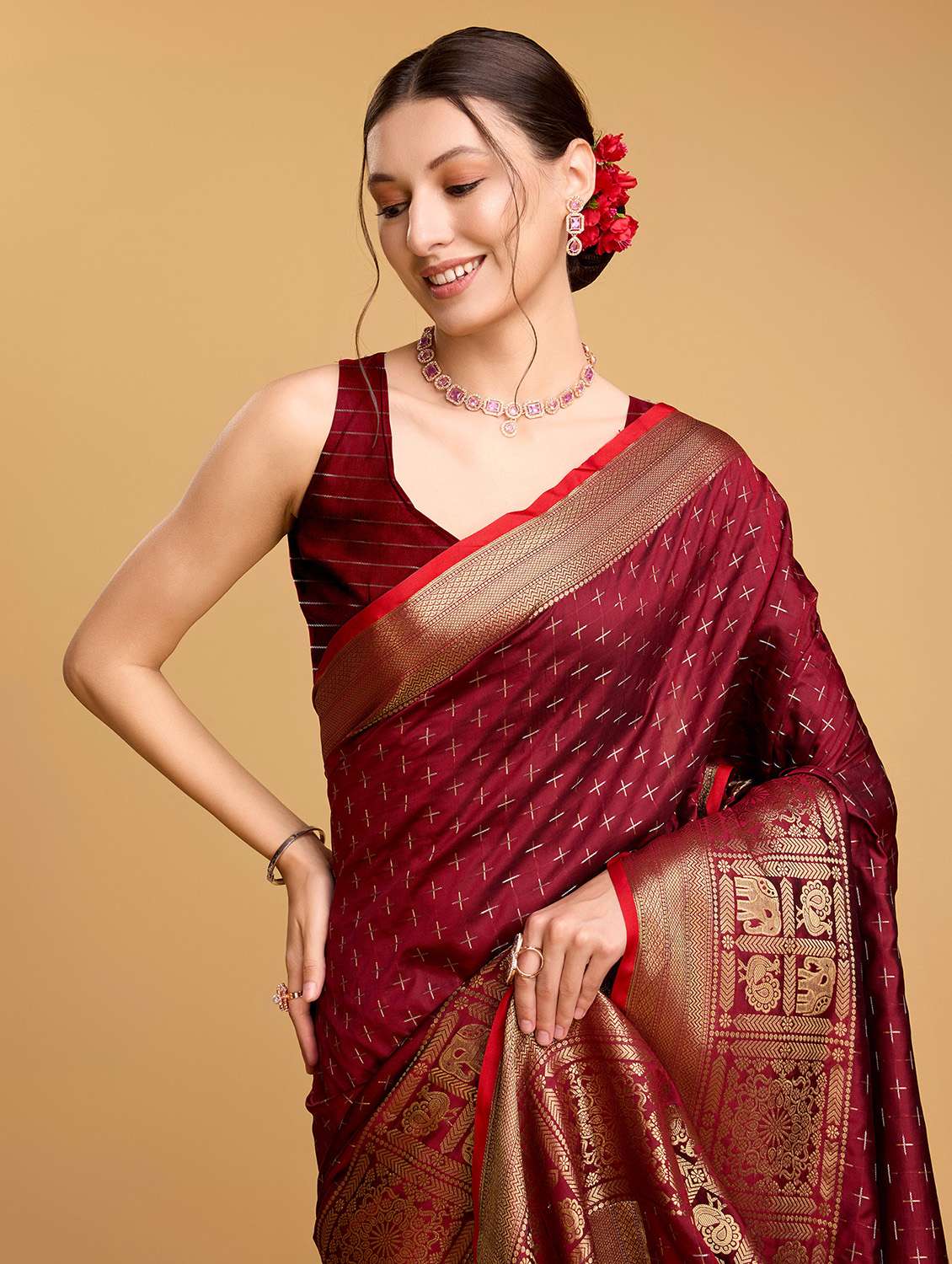 women self design banarasi saree with blouse - 22274025 -  Standard Image - 1