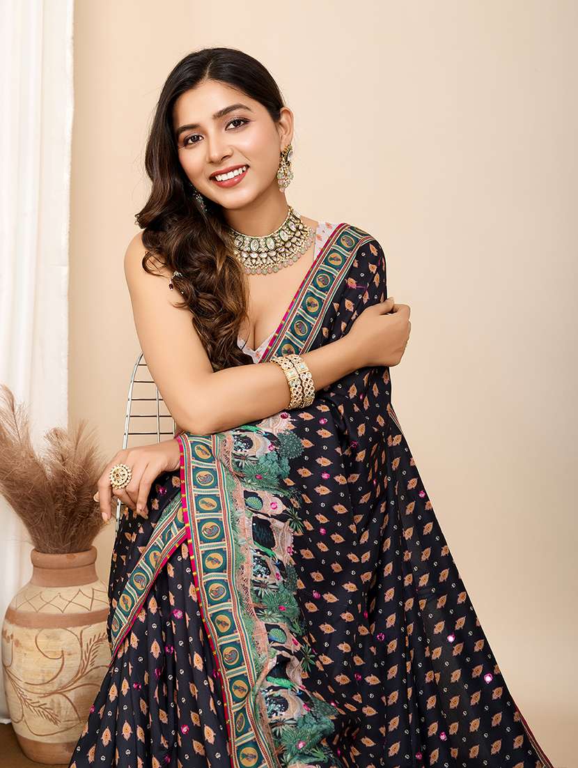 women printed casual wear saree with blouse - 22274056 -  Standard Image - 4