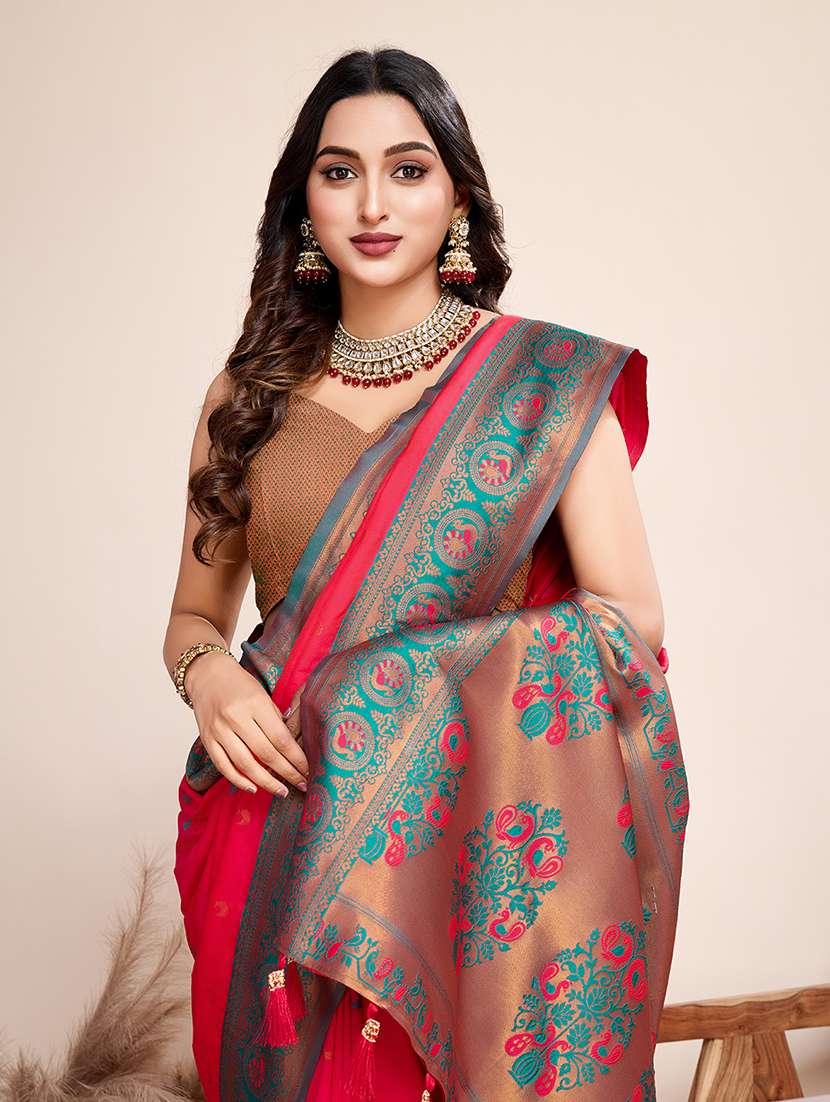 women self design banarasi saree with blouse - 22274063 -  Standard Image - 1