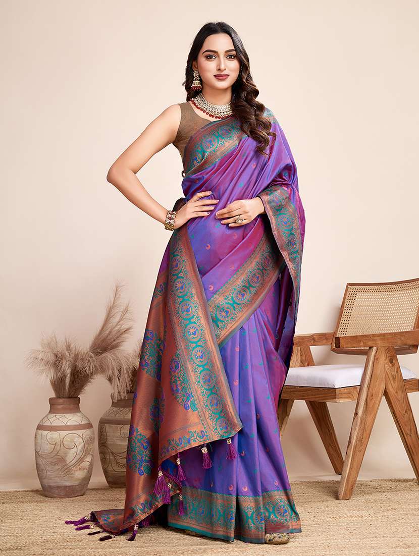 women self design banarasi saree with blouse - 22274065 -  Standard Image - 1