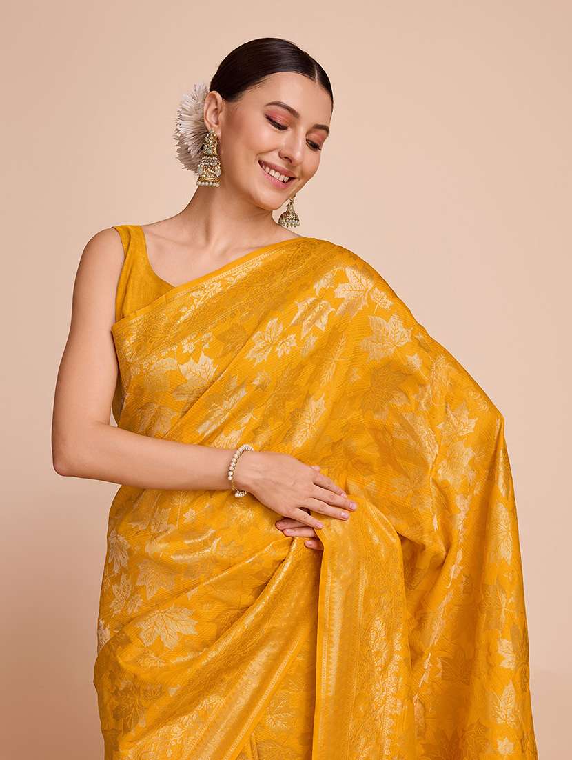 women self design banarasi saree with blouse - 22274084 -  Standard Image - 4