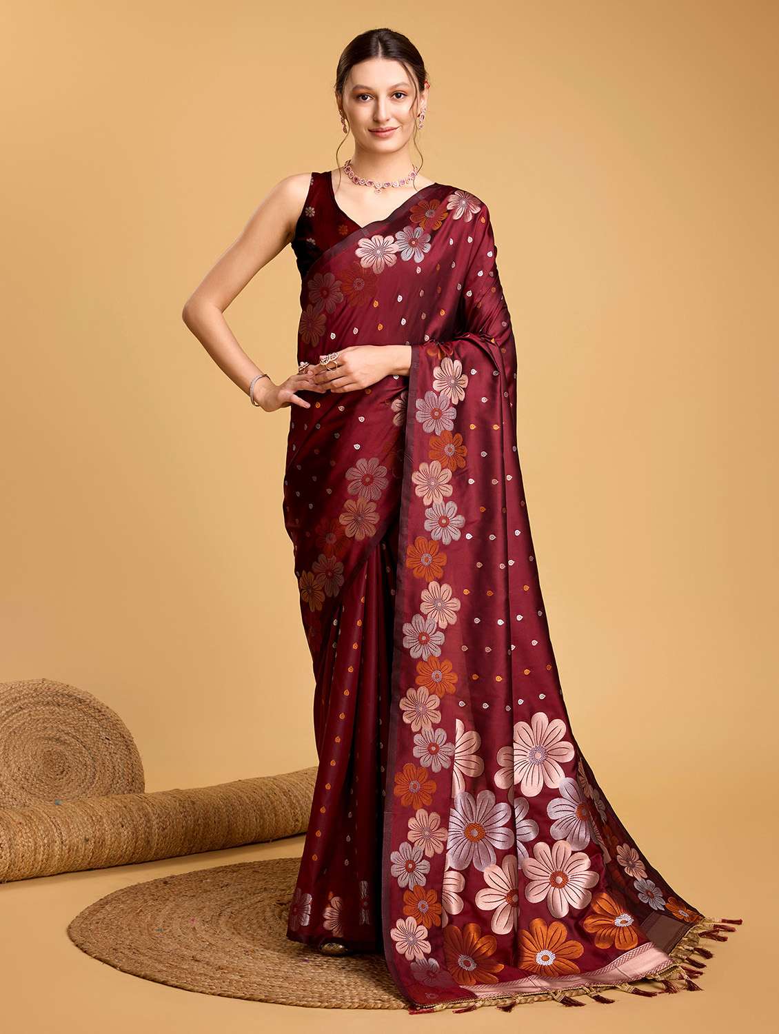 women self design banarasi saree with blouse - 22274096 -  Standard Image - 1