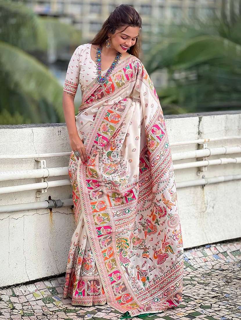 women self design bordered saree with blouse - 22274203 -  Standard Image - 1