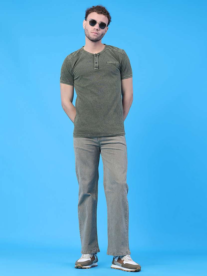 men textured short sleeve slim fit t-shirt - 22274937 -  Standard Image - 4