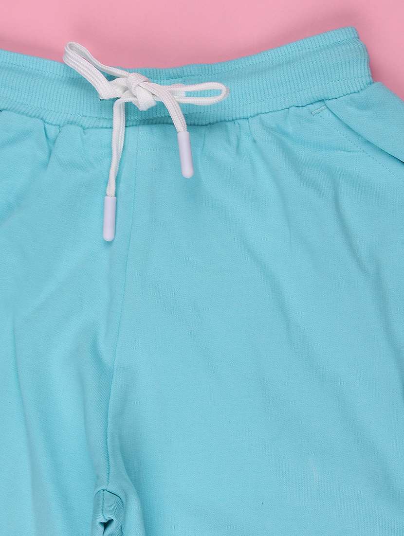 boys solid mid rise cargo shorts - 22275141 -  Standard Image - 4