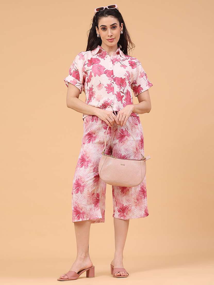 women printed mid rise capri - 22275152 -  Standard Image - 4