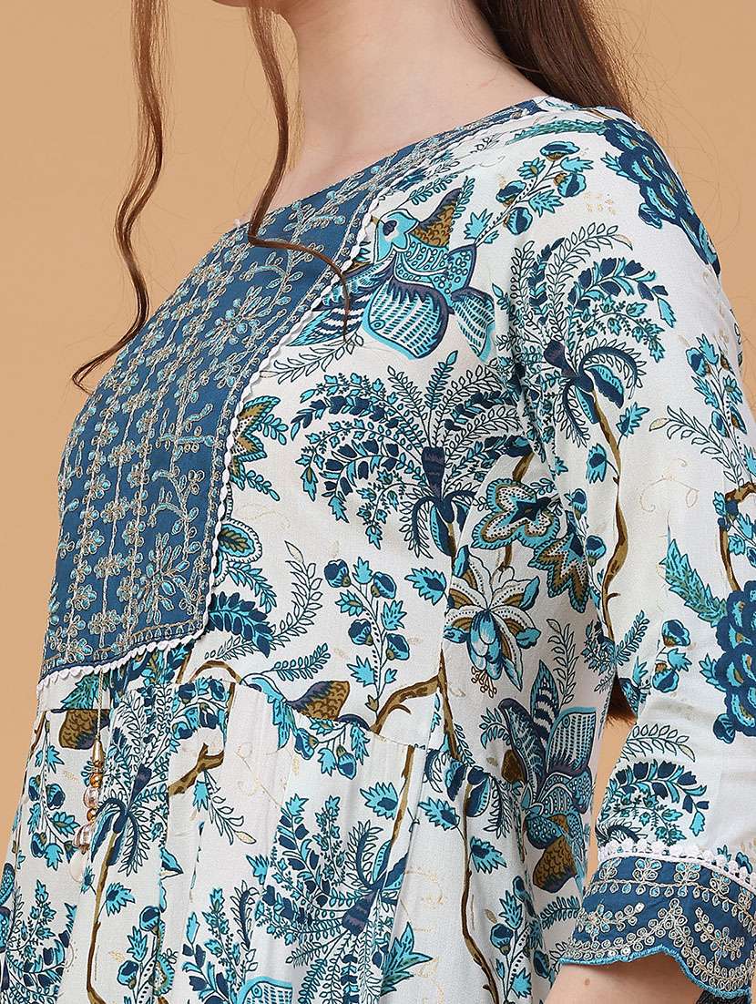 women floral three quarter sleeve kurta pant with dupatta set - 22275167 -  Standard Image - 4