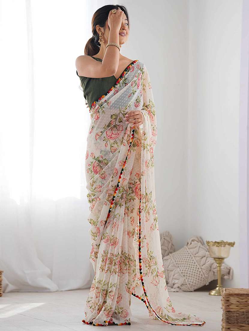 women printed casual wear saree with blouse - 22275439 -  Standard Image - 1