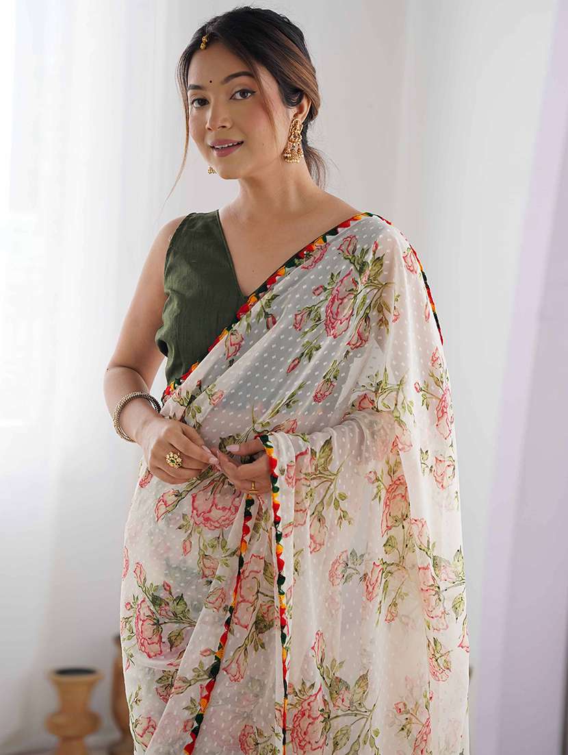 women printed casual wear saree with blouse - 22275439 -  Standard Image - 4