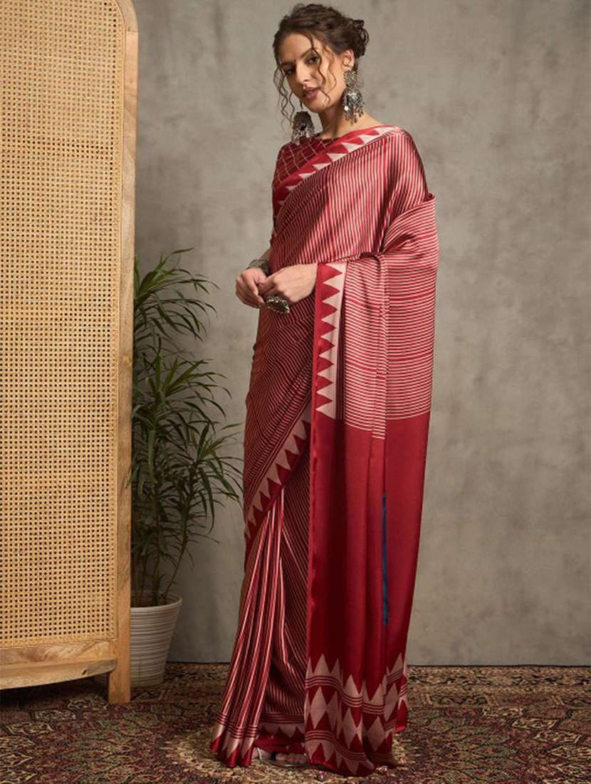 women printed casual wear saree with blouse - 22275540 -  Standard Image - 1