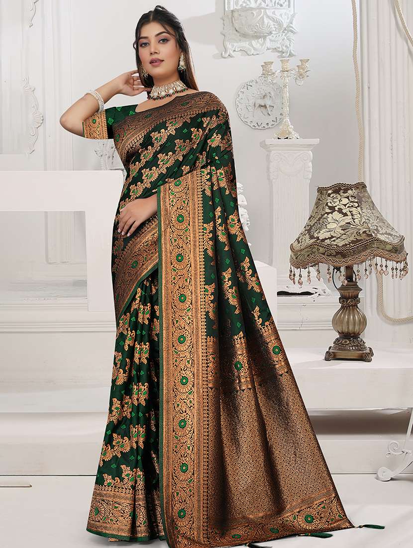women self design banarasi saree with blouse - 22275908 -  Standard Image - 1