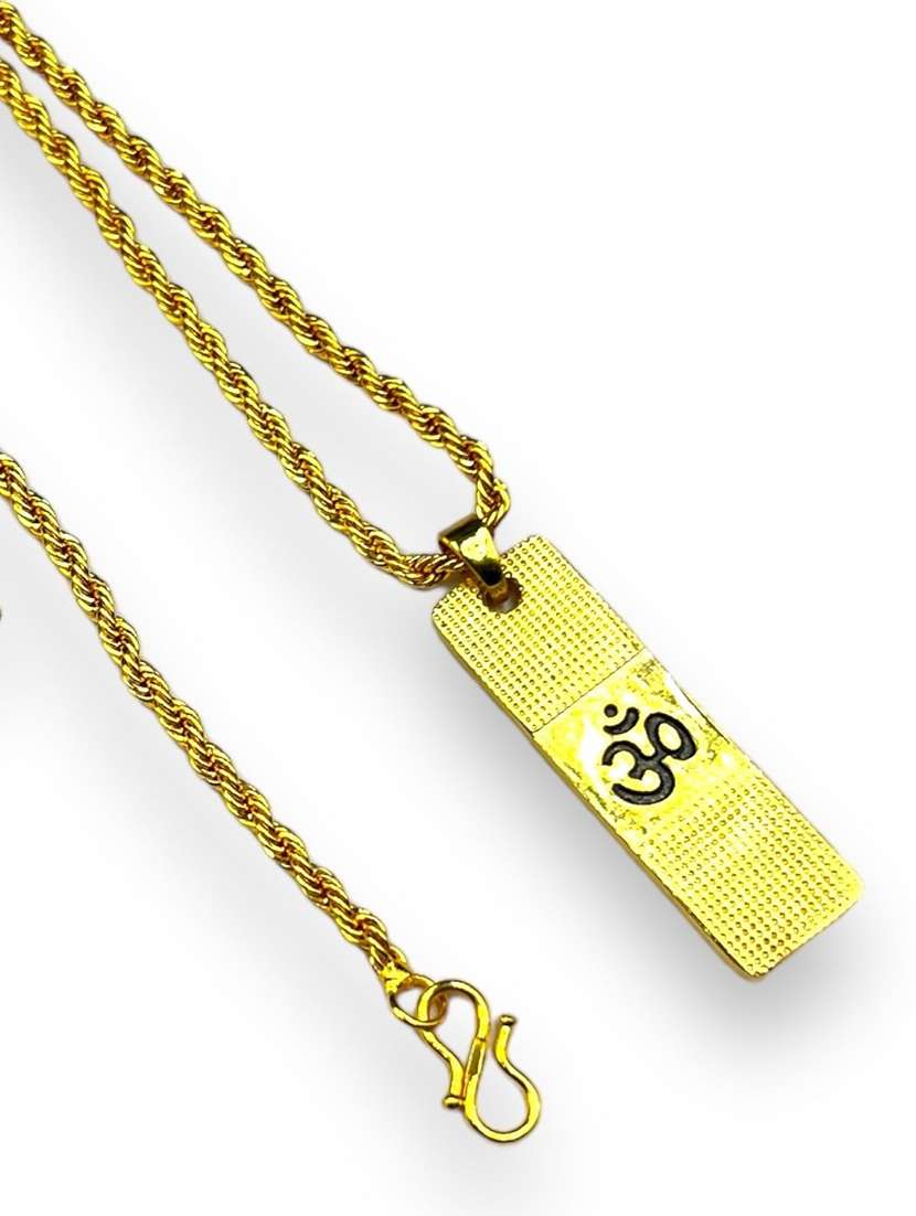 women gold plated pendant - 22275933 -  Standard Image - 1