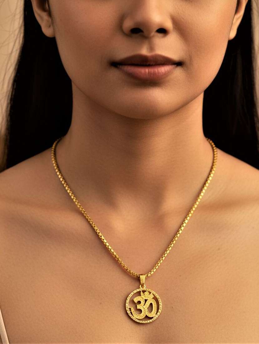 women gold plated pendant - 22275959 -  Standard Image - 1