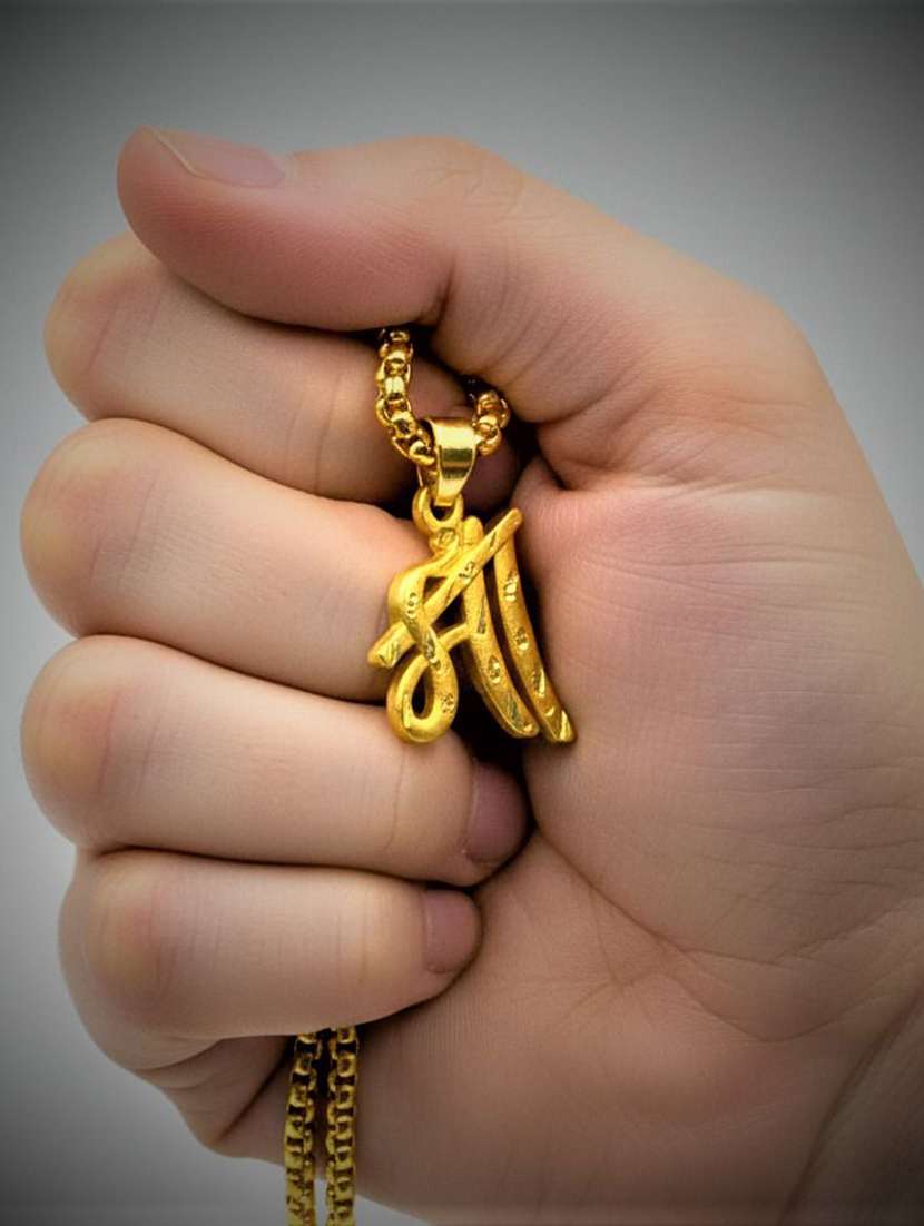 women gold plated pendant - 22275972 -  Standard Image - 1