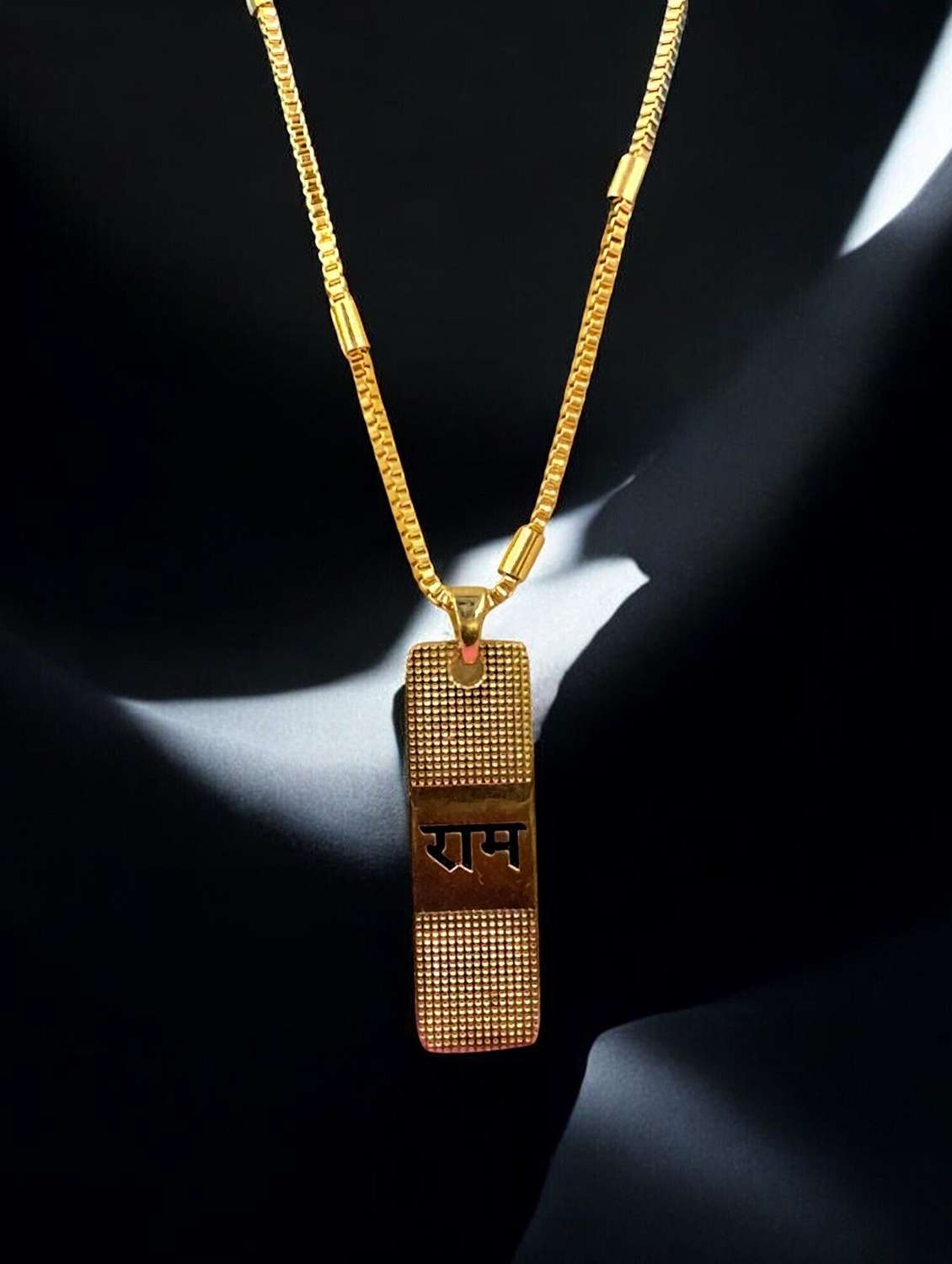 women gold plated pendant - 22275977 -  Standard Image - 1