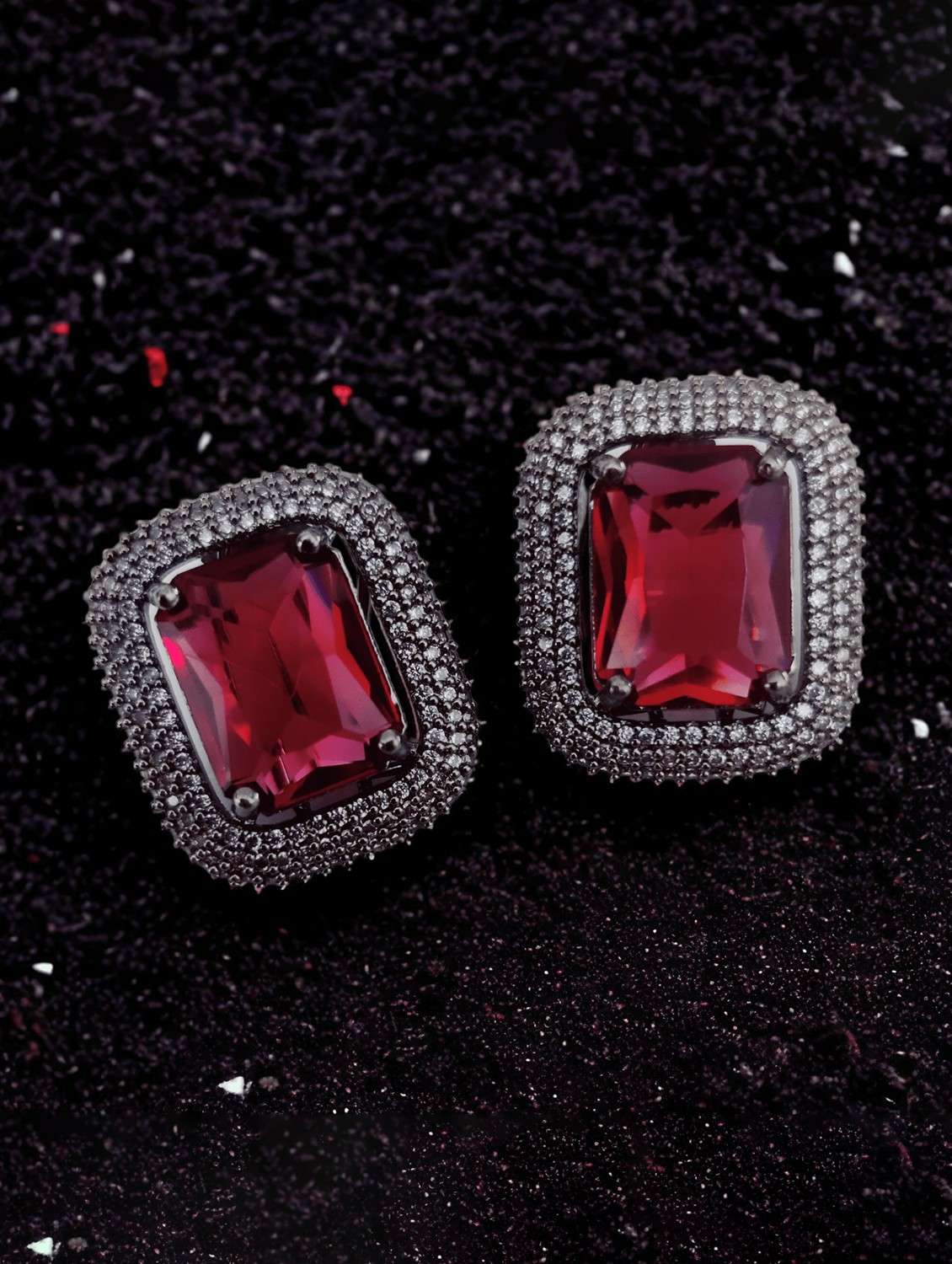 women red brass studs earring