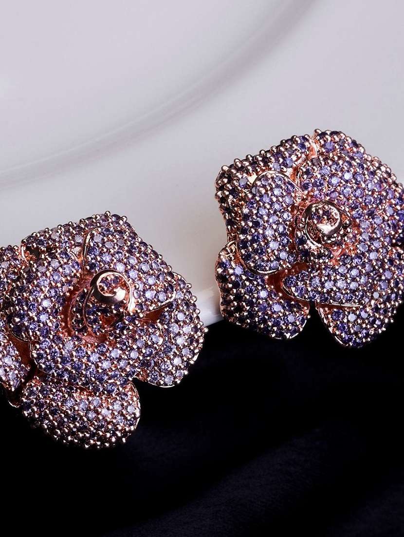 women brass floral studs earring - 22277923 -  Standard Image - 1