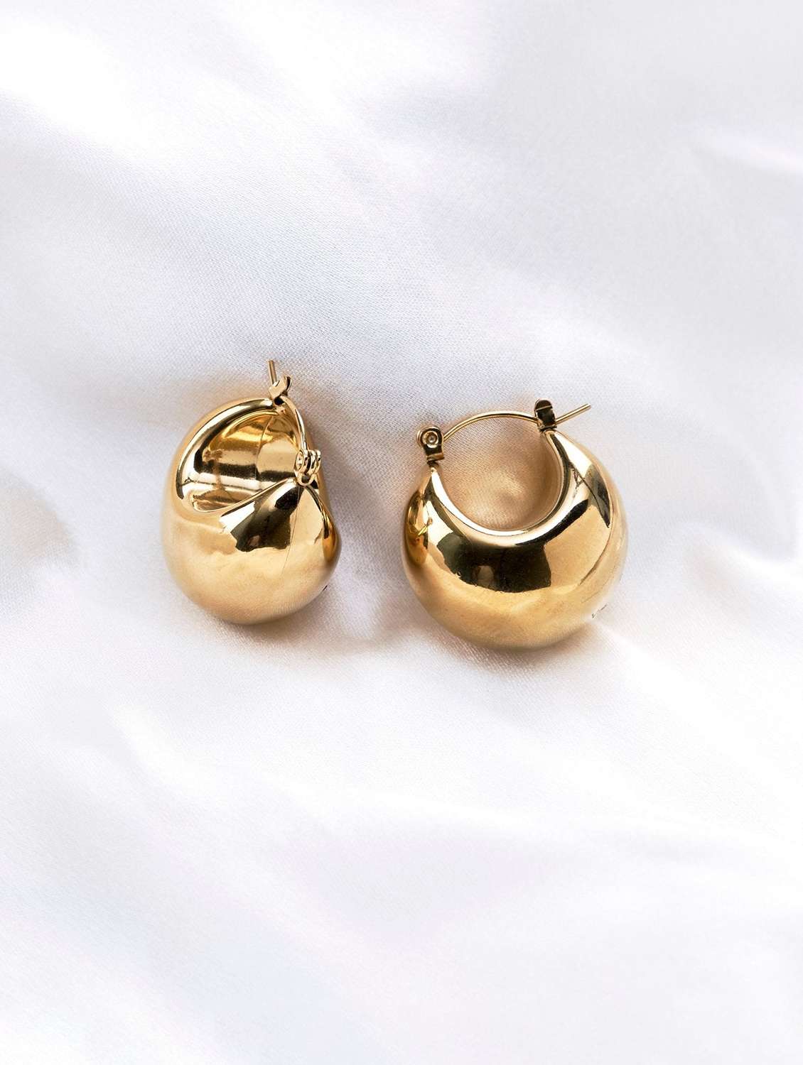 women gold plated hoop earring