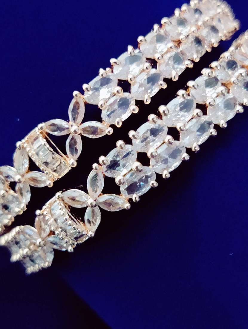 women white brass bangle - 22278166 -  Standard Image - 1