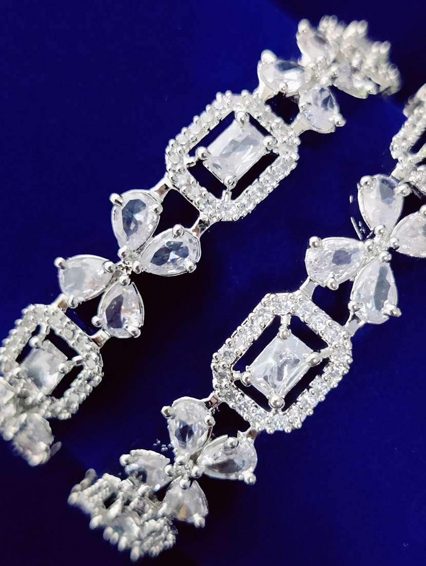 women white brass bangle - 22278169 -  Standard Image - 1