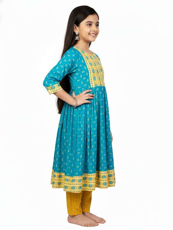 girls printed three quarter sleeve kurta - 22278358 -  Standard Image - 1