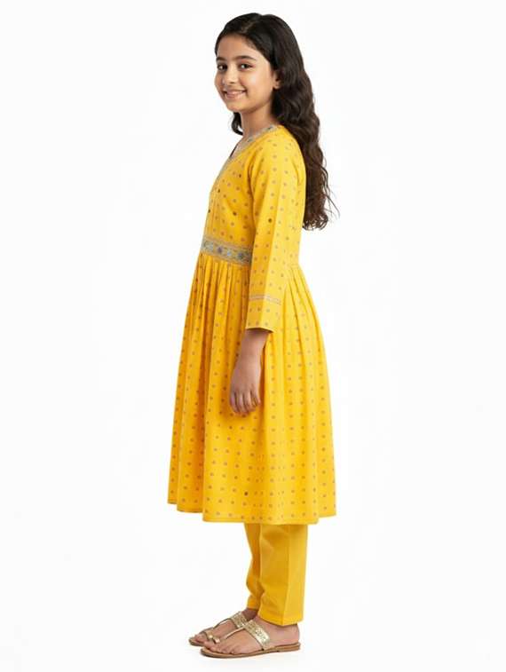girls printed three quarter sleeve kurta - 22278373 -  Standard Image - 1