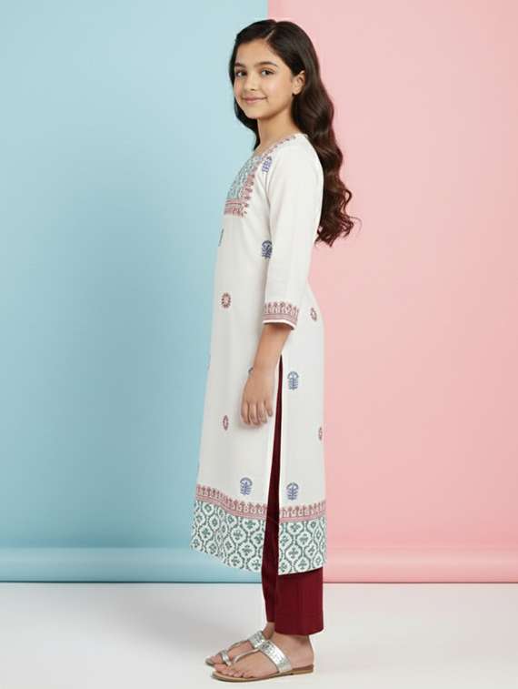 girls three quarter sleeve straight kurta - 22278391 -  Standard Image - 1