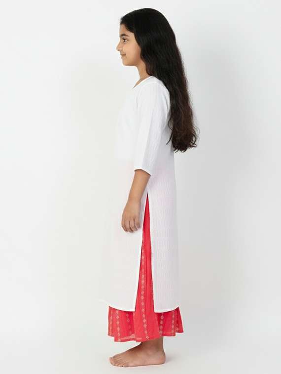 girls three quarter sleeve straight kurta - 22278396 -  Standard Image - 1