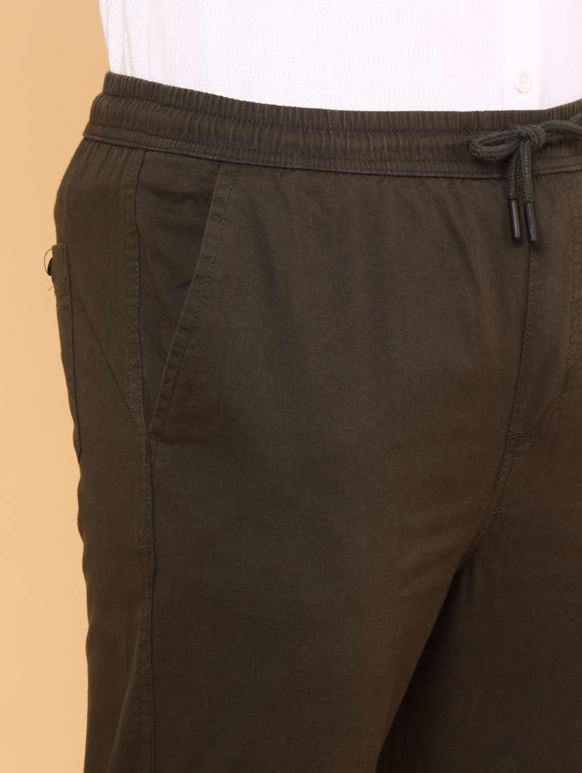 men solid mid rise regular fit  flat front trouser - 22278459 -  Standard Image - 1