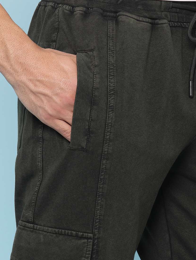 men solid mid rise regular fit cargo  - 22278964 -  Standard Image - 1