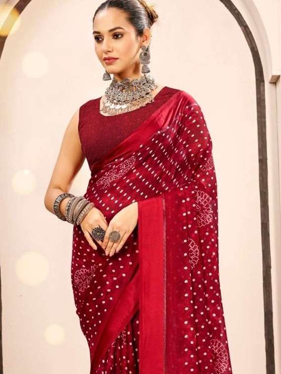 women printed casual wear saree with blouse - 22279031 -  Standard Image - 1