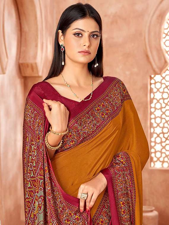 women solid with bordered saree with blouse - 22279087 -  Standard Image - 1