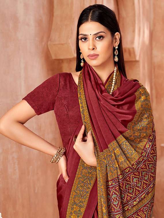women solid with bordered saree with blouse - 22279094 -  Standard Image - 1