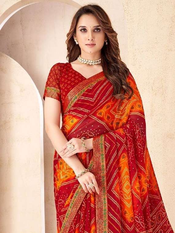 women printed casual wear saree with blouse - 22279102 -  Standard Image - 1