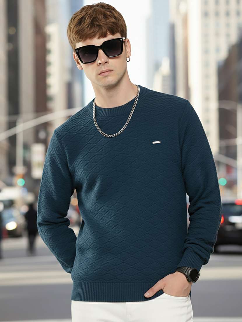 men self design long sleeve regular fit pullover 