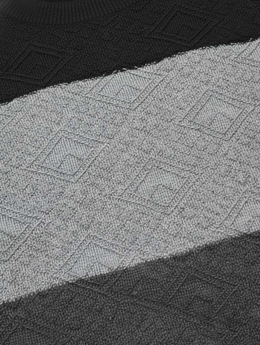 men color block long sleeve regular fit pullover  - 22279193 -  Standard Image - 4