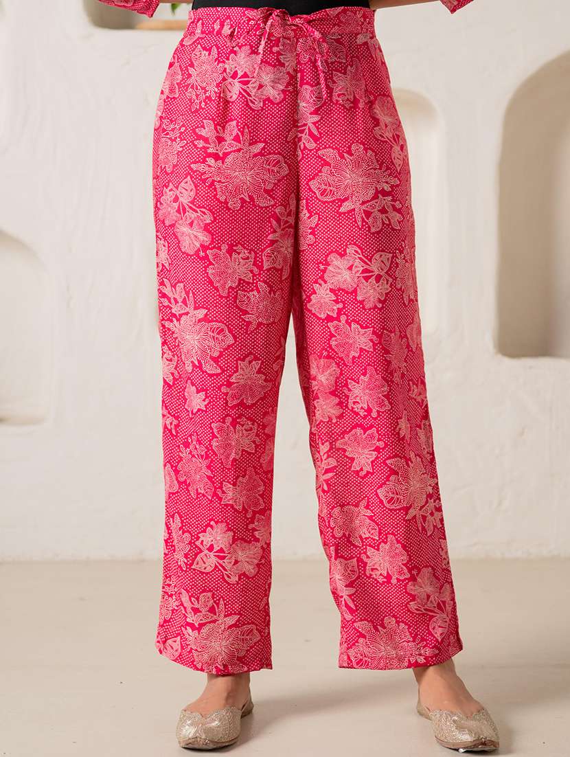 women floral three quarter sleeve kurta pant with dupatta set - 22279282 -  Standard Image - 4