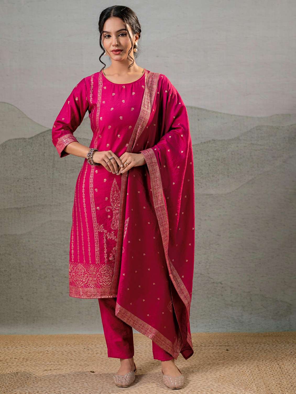 women self design three quarter sleeve kurta pant with dupatta set