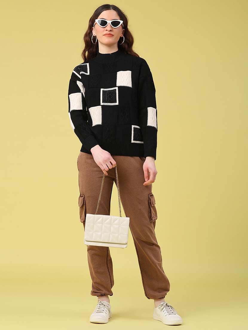 women solid mid rise cargo jogger - 22279966 -  Standard Image - 4