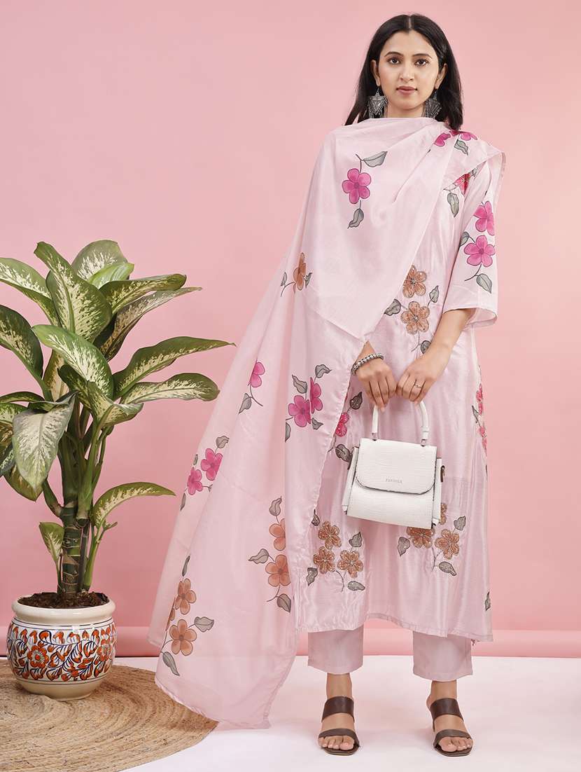 women floral three quarter sleeve kurta pant with dupatta set - 22280442 -  Standard Image - 1